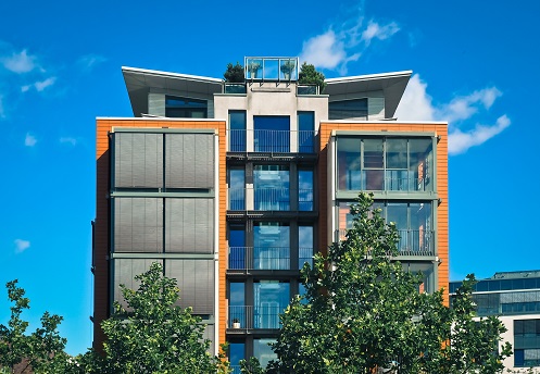 Real Estate Agent Montreal - The Best Real Estate Brokers in Mon | 1231 Rue Woodside, Dollard-des-Ormeaux, QC H9B 1R1, Canada | Phone: (514) 744-8817