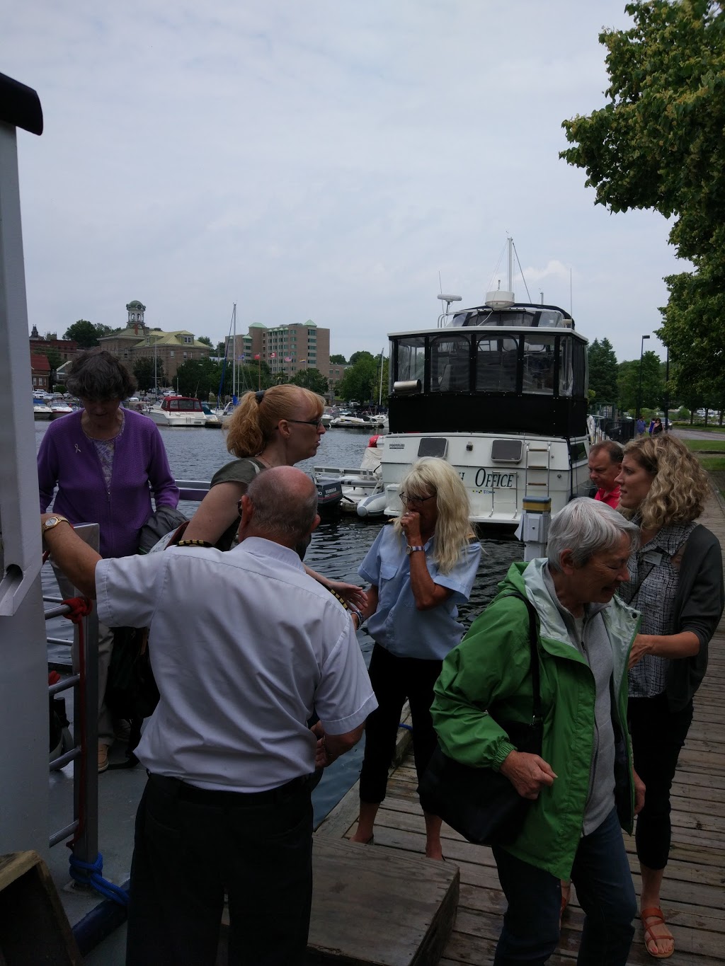 Brockville Harbour Svc Building | 30 Block House Island Rd, Brockville, ON K6V 5Y6, Canada | Phone: (613) 342-1986
