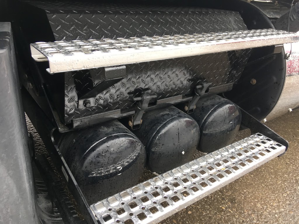 CJs Equipment Sales Inc. | 6439 Netherhart Rd, Mississauga, ON L5T 1C3, Canada | Phone: (905) 601-9000