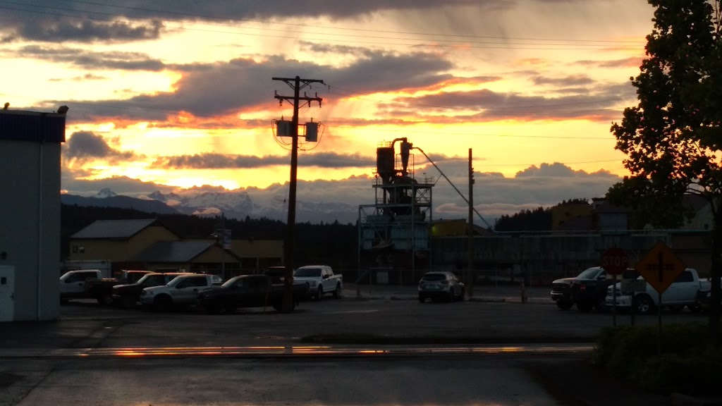 Kingsway Pub | 3203 Kingsway Ave, Port Alberni, BC V9Y 3B3, Canada | Phone: (250) 723-5811