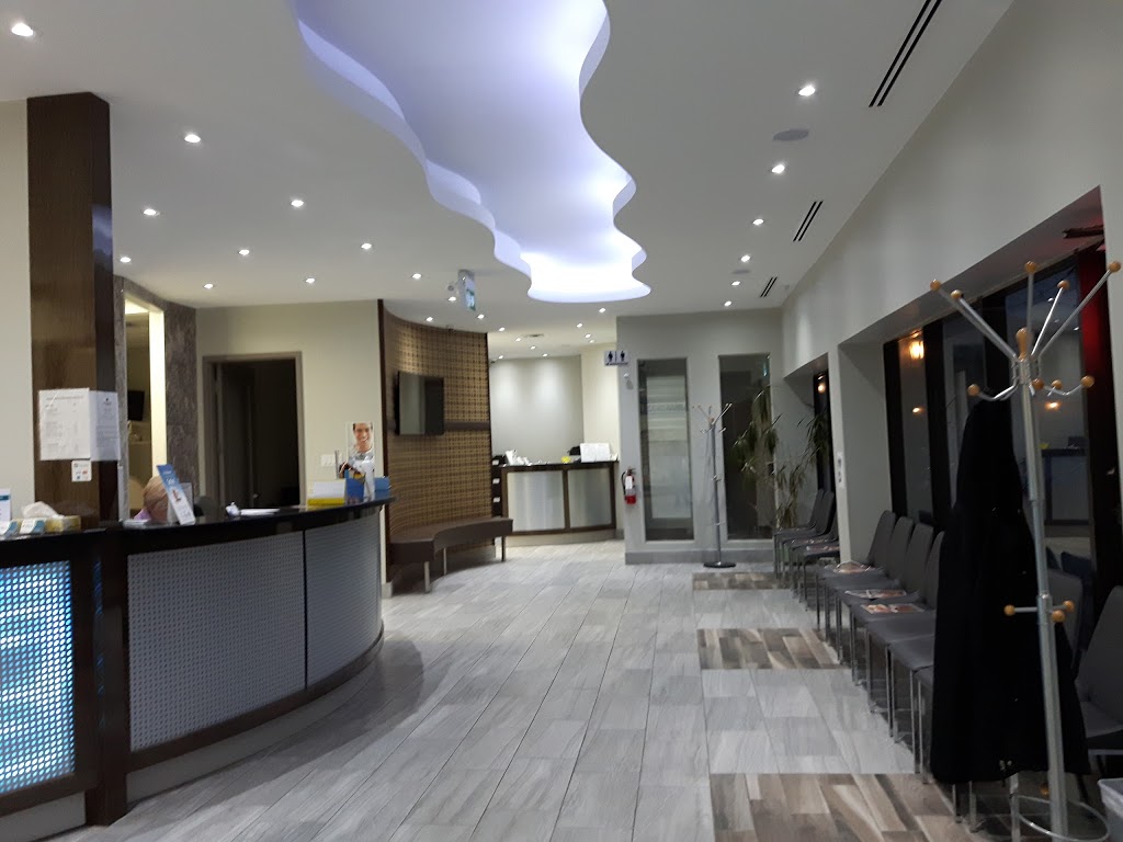 Plainsview Pharmacy | 665 Plains Rd E, Burlington, ON L7T 2E8, Canada | Phone: (905) 681-8881