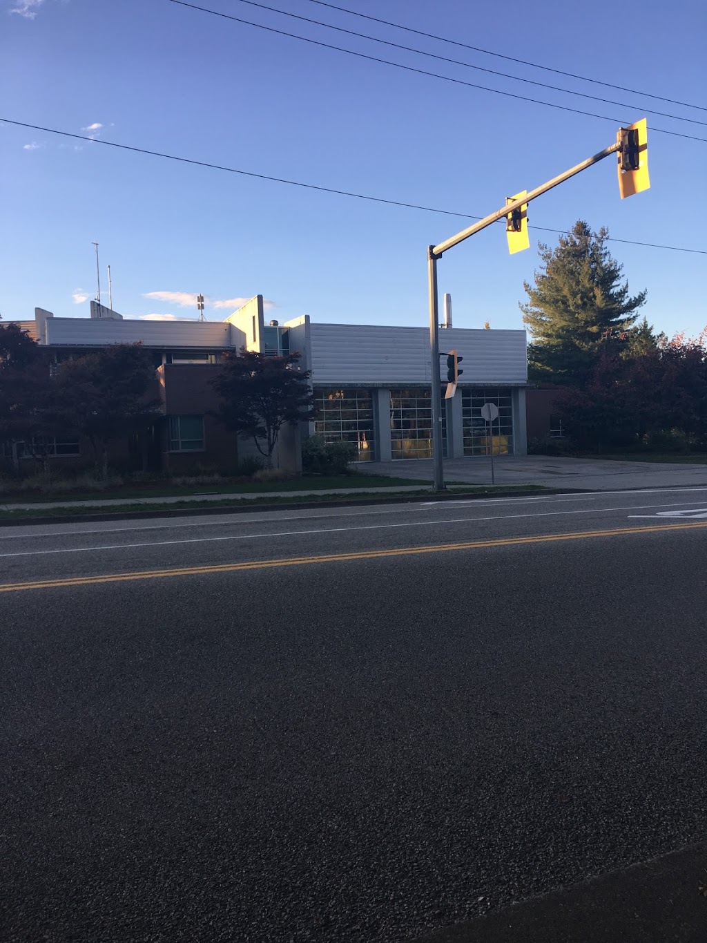 New Westminster Fire Hall 1 & Administration | 1 6th Ave E, New Westminster, BC V3L 4G6, Canada | Phone: (604) 519-1000