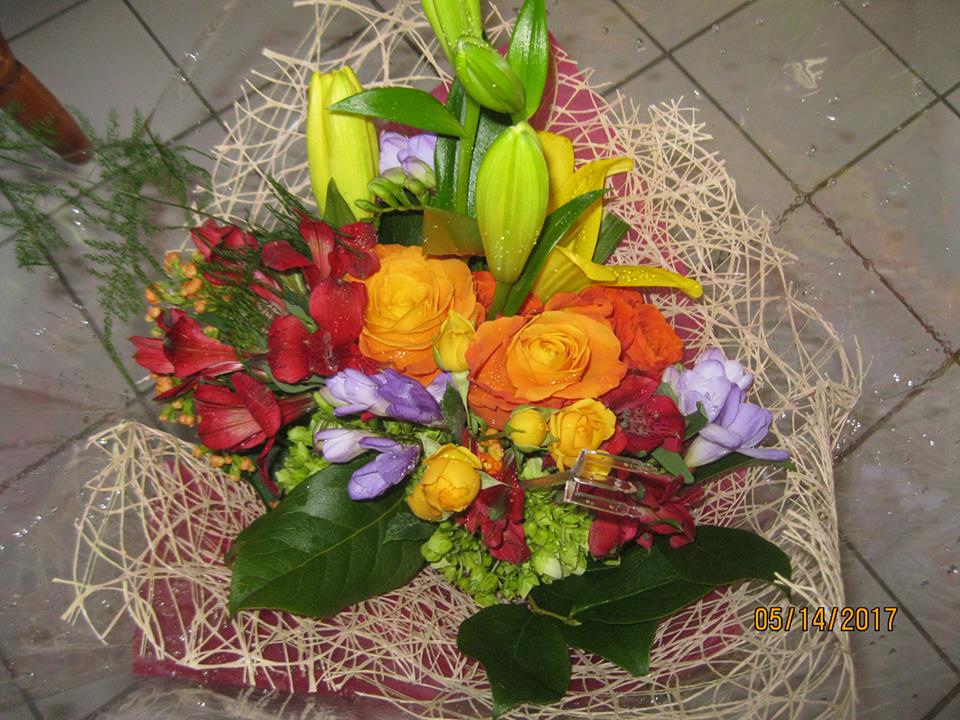 Flower Boutique | 20 Polonia Ave #113, Brampton, ON L6Y 0K7, Canada | Phone: (905) 450-0555