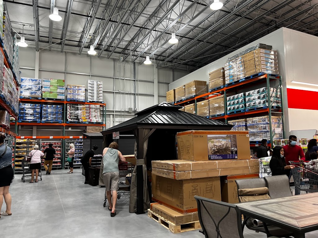 Costco Gas Station | 90 Windfields Farm Dr W, Oshawa, ON L1H 7K4, Canada | Phone: (289) 316-4489