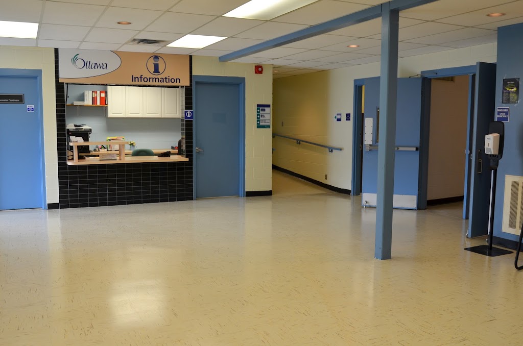 Pat Clark Community Center | 4355 Halmont Dr, Gloucester, ON K1J 8W6, Canada | Phone: (613) 748-1771