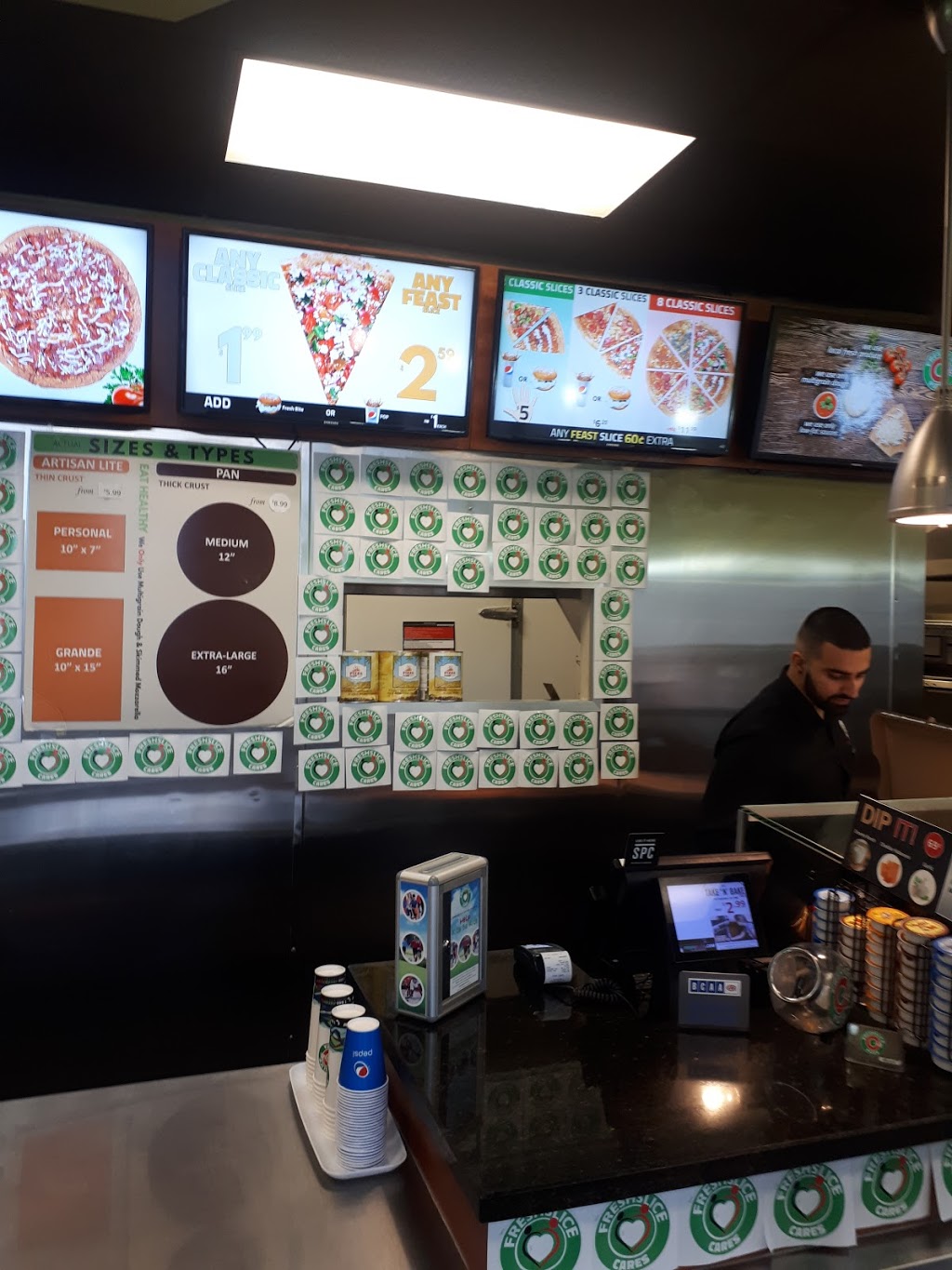 Freshslice Pizza | 5207 Ladner Trunk Rd, Delta, BC V4K 1W4, Canada | Phone: (604) 946-9000