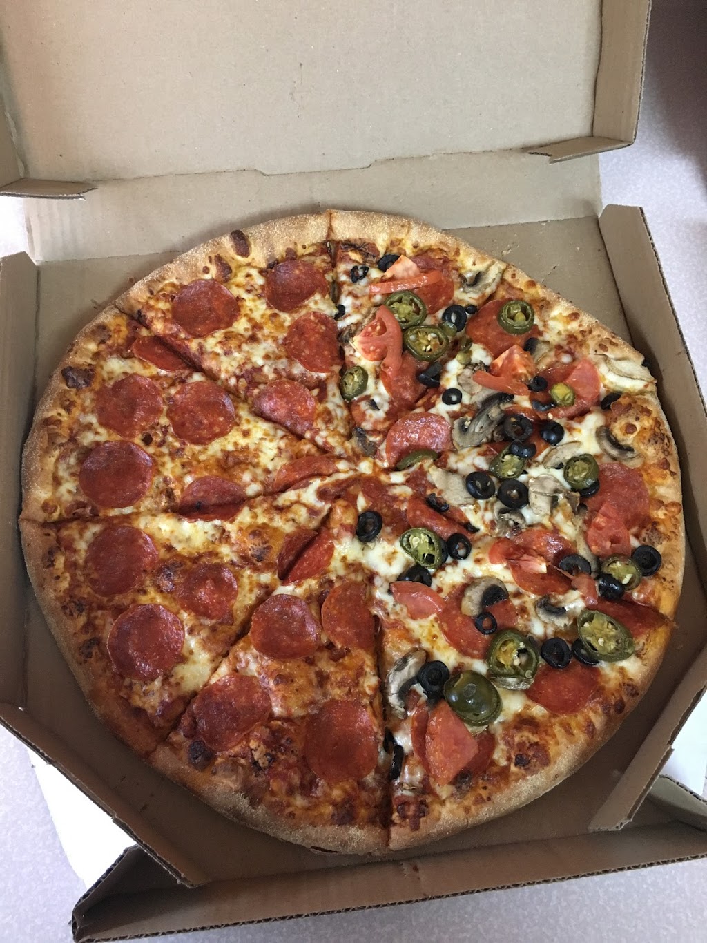 Dominos | 1235 Bayly St Unit #1, Pickering, ON L1W 1L7, Canada | Phone: (905) 831-0030