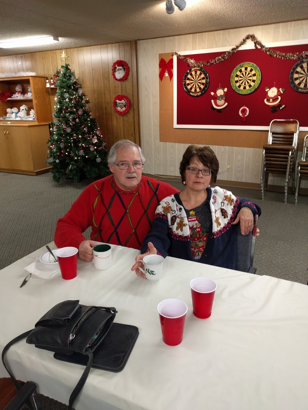 Three Hills CommUnity Drop-In Centre | 414 5 St S, Three Hills, AB T0M 2A0, Canada | Phone: (403) 443-2182