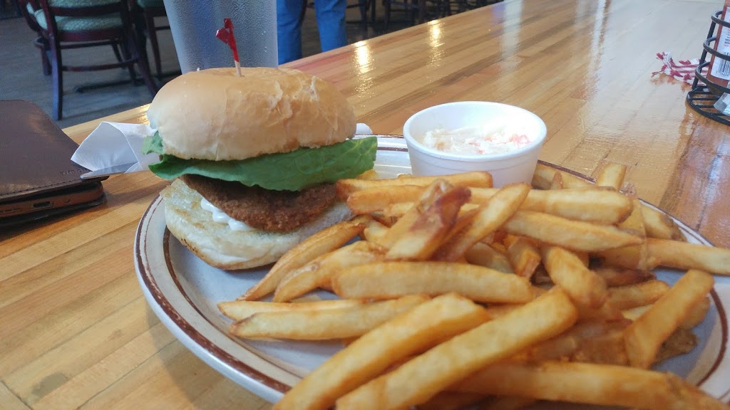 The Railway Diner | 2799 NB-114, Hillsborough, NB E4H 2X4, Canada | Phone: (506) 203-1488