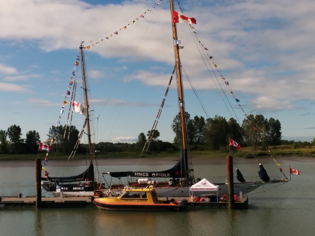Sunset Point Housing Co-Op | 2960 Steveston Hwy, Richmond, BC V7E 6C9, Canada | Phone: (604) 271-4904