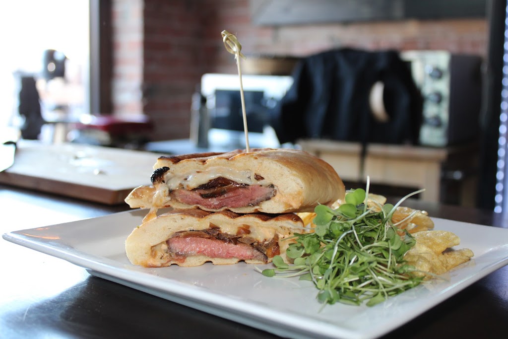 Urban Angus Steak and Wine | 26 Elgin St W, Arnprior, ON K7S 1N3, Canada | Phone: (613) 558-5050