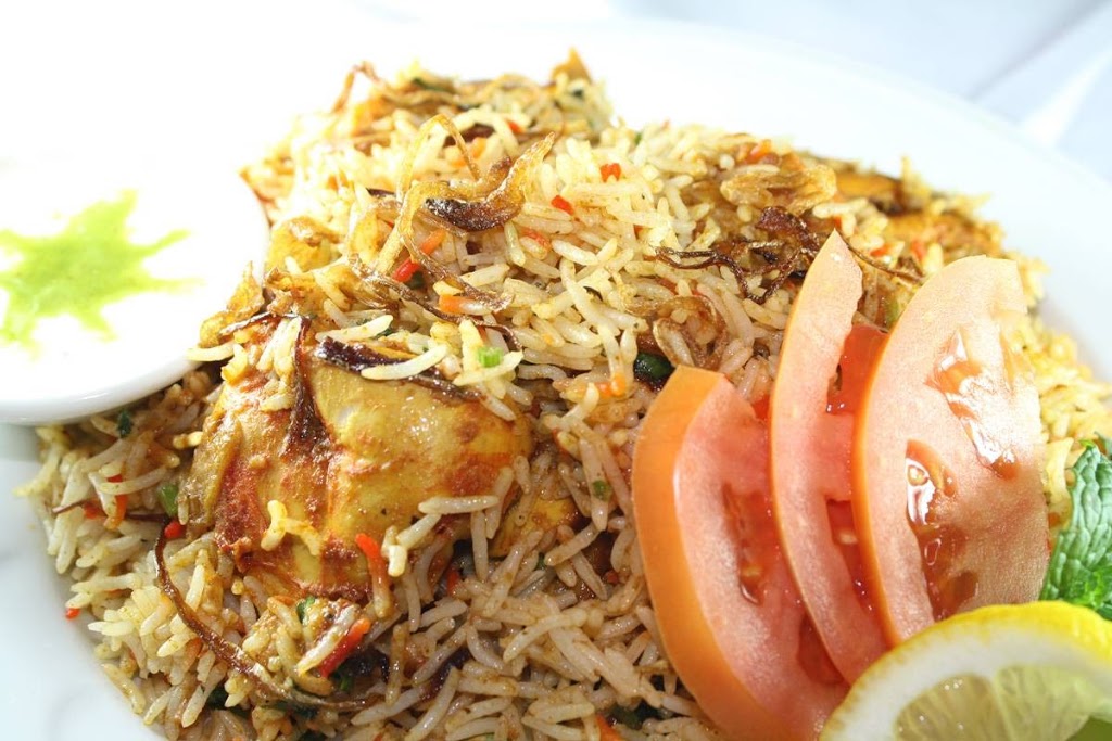 Pak Centre Halal Restaurant | 2683 Lawrence Ave E, Scarborough, ON M1P 2S2, Canada | Phone: (416) 750-4870