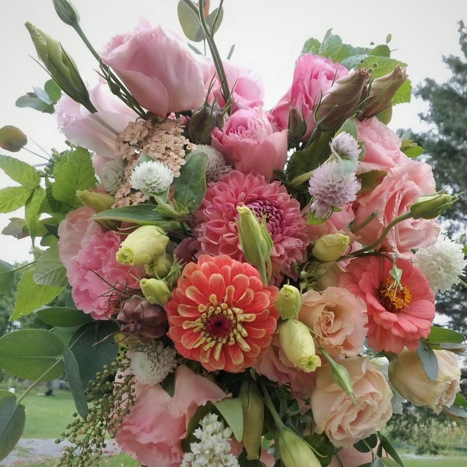 Fleurs de ferme | rang 8, Sainte-Christine, QC J0H 1H0, Canada | Phone: (450) 521-8931