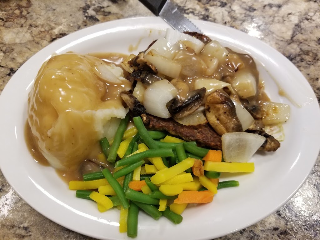 Coachman Restaurant and Bar | 2325 Preston Ave S, Saskatoon, SK S7J 2G1, Canada | Phone: (306) 373-8885