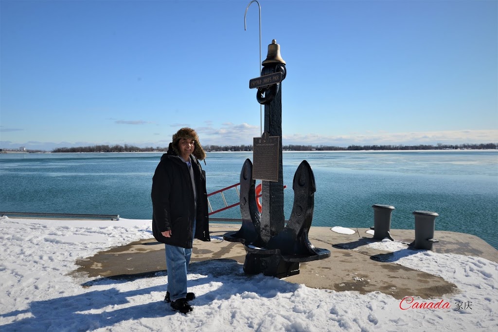 captain johns pier sculpture | Central Waterfront, Toronto, ON M5E 0A4, Canada