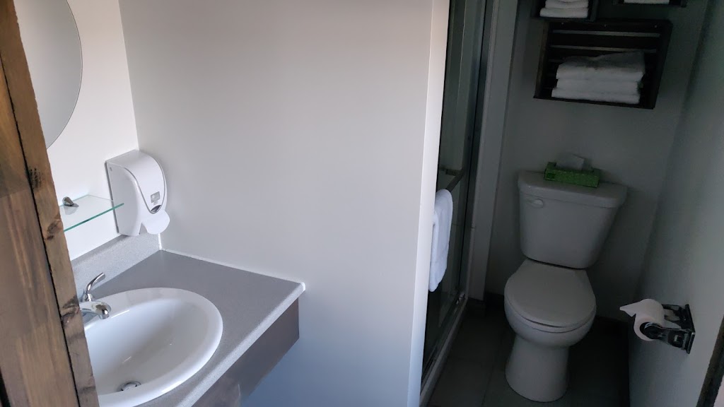 Mon Coin de pays | 45 Rue Principale N, Sacré-Coeur, QC G0T 1Y0, Canada | Phone: (418) 236-4445