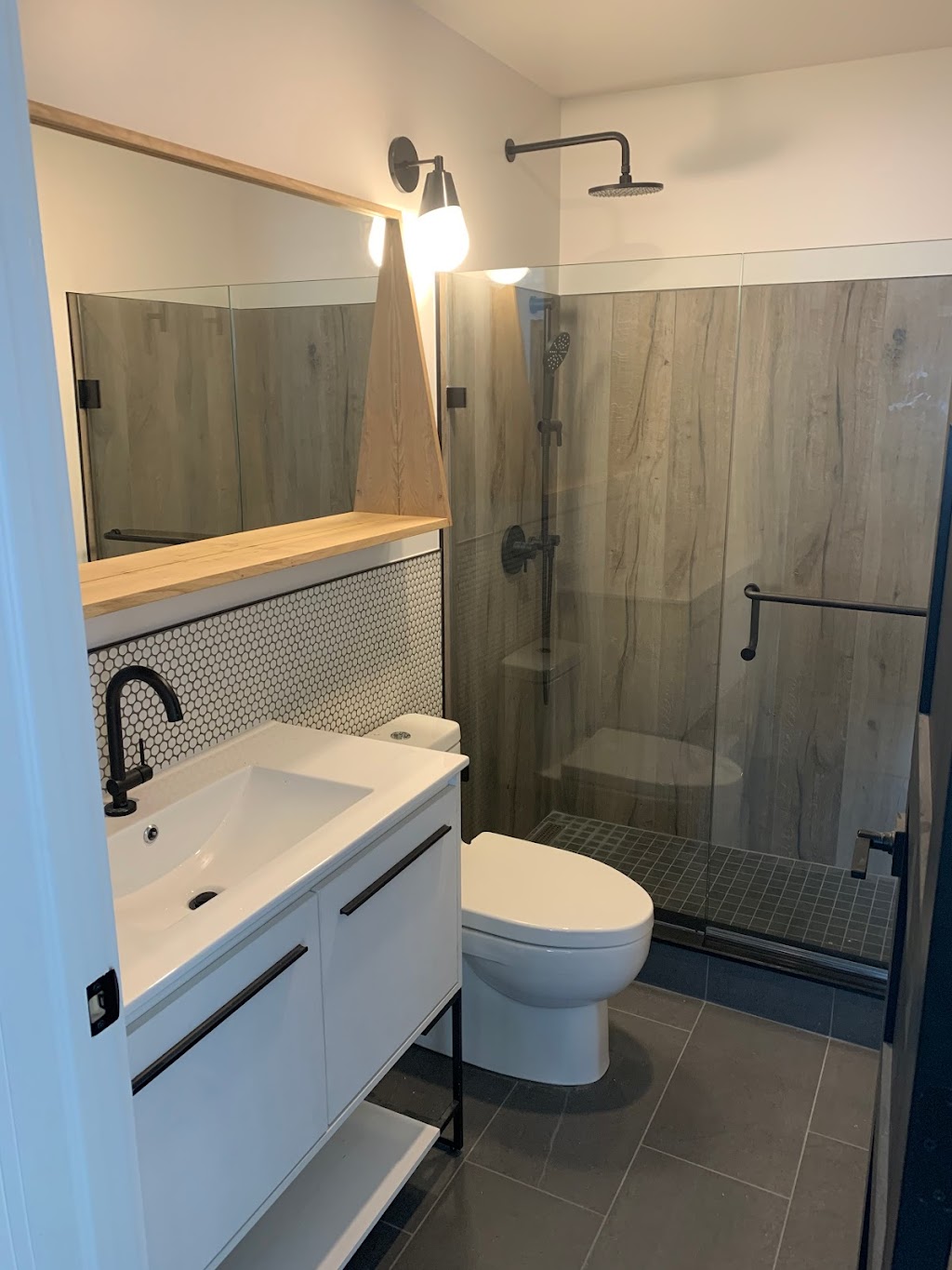 Lemn and Cuie Inc. | 56 Alexander St, Belleville, ON K8N 2H3, Canada | Phone: (613) 403-6400