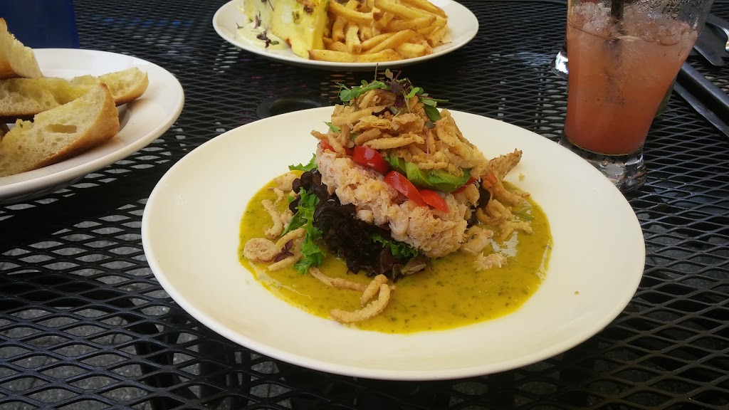 Beatniks Bistro | 9194 Glover Rd, Langley City, BC V1M 2S4, Canada | Phone: (604) 888-4487