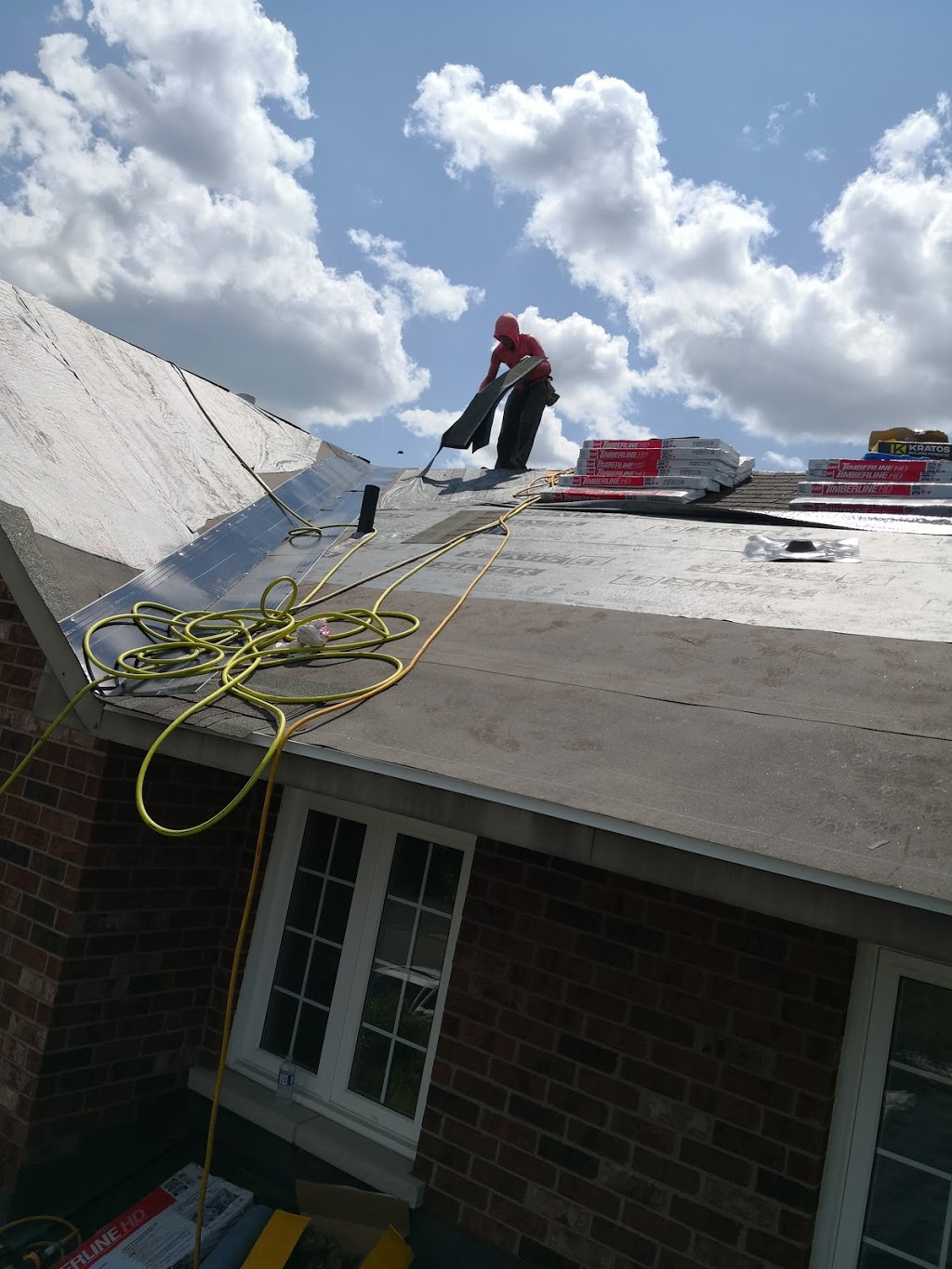 Extop Roofing Ltd | 400 Cresthaven Dr, Nepean, ON K2G 4P4, Canada | Phone: (613) 686-1234