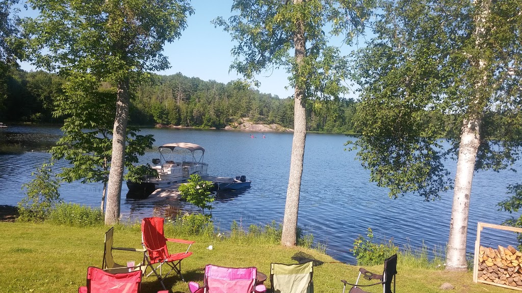Bear Lake Lodge | 121 Bear Lake Rd, Noëlville, ON P0M 2N0, Canada | Phone: (705) 898-2759