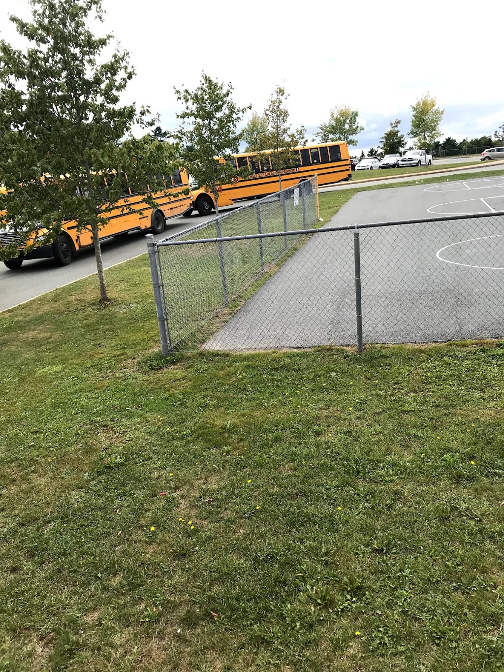 ecole secondaire du sommet | Larry Uteck Blvd, Bedford, NS B4B 1H6, Canada