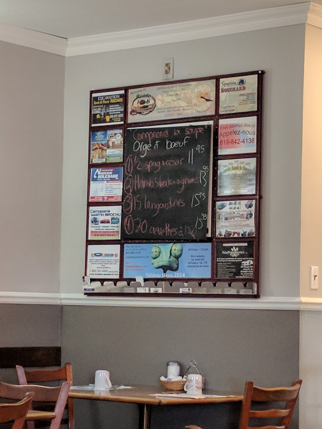 Resto 108 | 444 QC-108, Cookshire-Eaton, QC J0B 1M0, Canada | Phone: (819) 875-1043