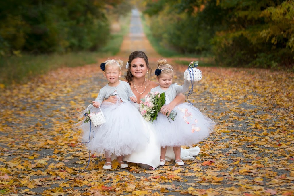 Joy in Motion Photography | 15 Harold St, Almonte, ON K0A 1A0, Canada | Phone: (613) 266-8044