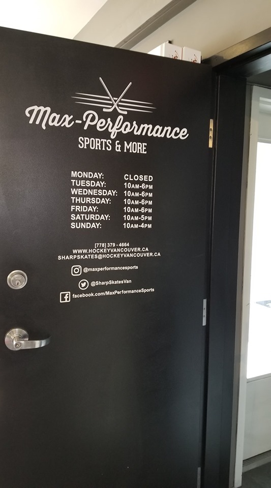 Thunderbolt LED & Sign Ltd | 12871 Bathgate Way Unit 17, Richmond, BC V6X 1Y5, Canada | Phone: (604) 276-9166