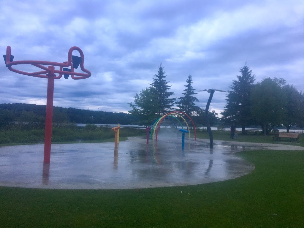 Plage municipale de waterloo | 9 Rue du Lac #7, Waterloo, QC J0E 2N0, Canada | Phone: (450) 405-8117