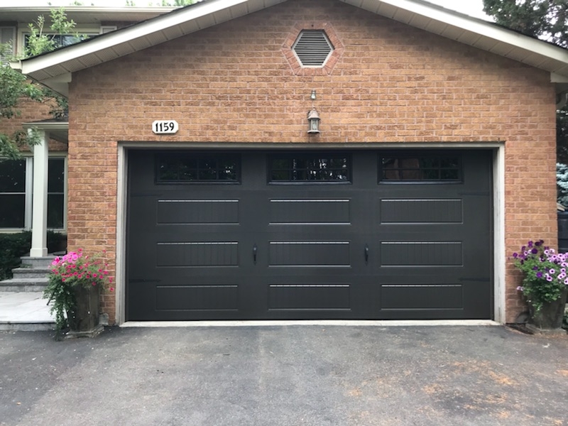 Roniz windows and doors | Gilbank Dr, Aurora, ON L4G 5G5, Canada | Phone: (647) 703-1818