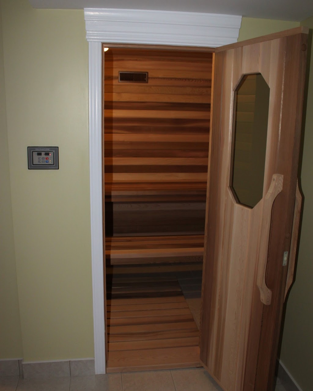 C-More Basements | 39 Brightside Ave, Stittsville, ON K2S 2B3, Canada | Phone: (613) 291-7675