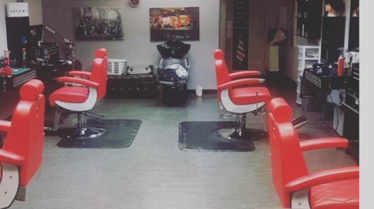 Mr. Barber | 1521 50 St NW, Edmonton, AB T6L 7C9, Canada | Phone: (780) 469-0779