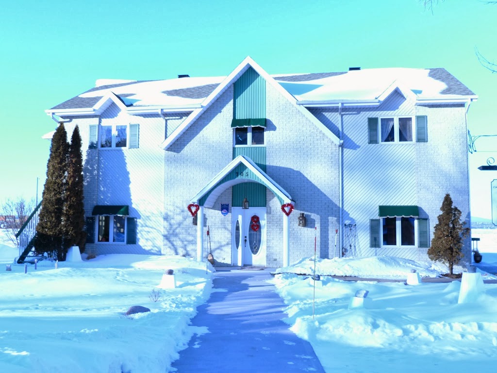 Auberge Marquis des Phares | 705 Place des Phares, Saint-Antoine-de-Tilly, QC G0S 2C0, Canada | Phone: (418) 886-2319