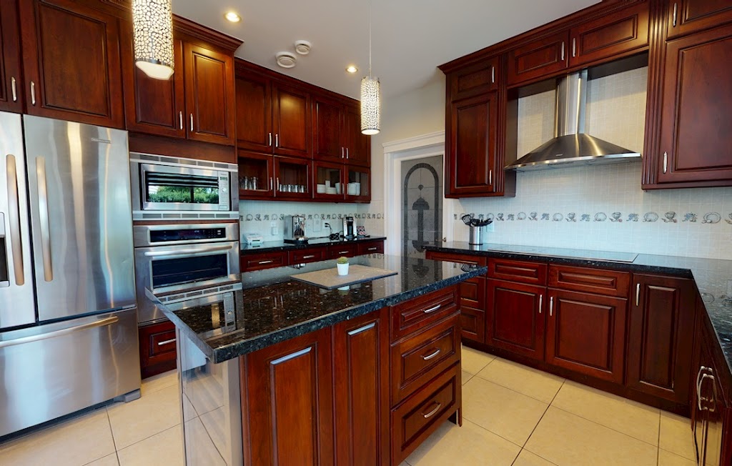 Premiere Suites | 8151 Elsmore Rd, Richmond, BC V7C 1Z9, Canada | Phone: (888) 575-7808