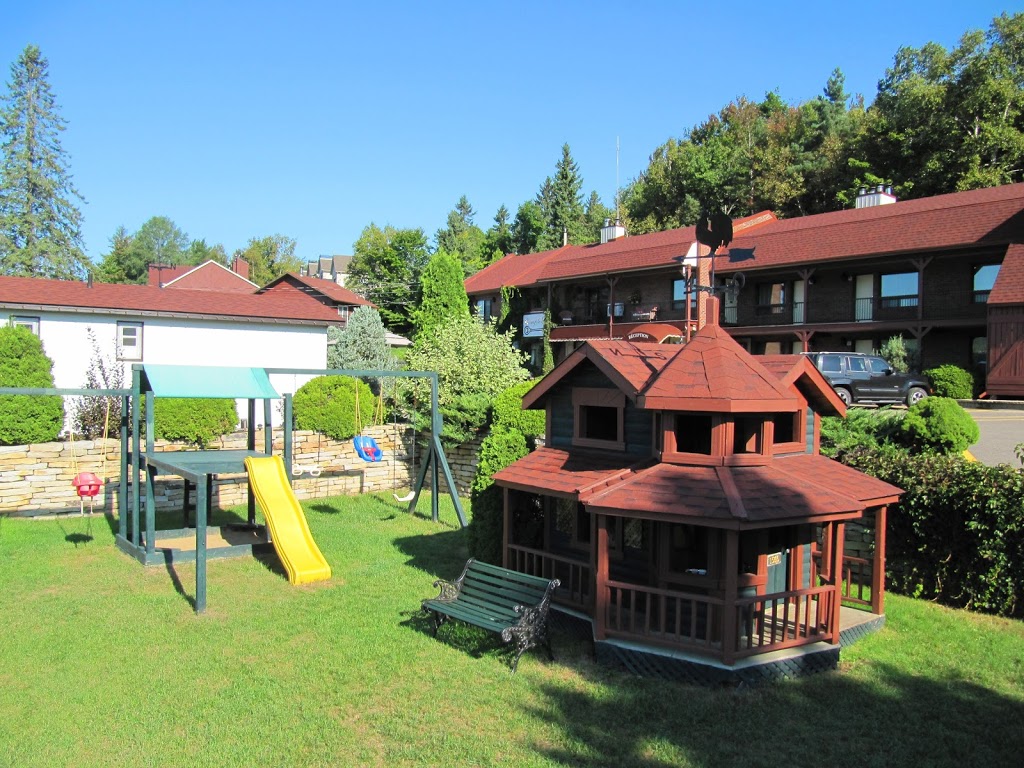 Hôtel Saint-Sauveur - Complexe Le 60 | 600 Chemin des Frênes, Piedmont, QC J0R 1K0, Canada | Phone: (866) 924-4880