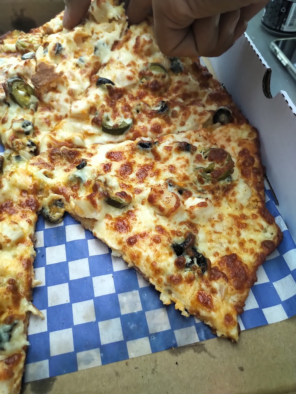 Delish Pizza | 33 Harvest Hills Dr NE #8, Calgary, AB T3K 4R2, Canada | Phone: (403) 226-7933