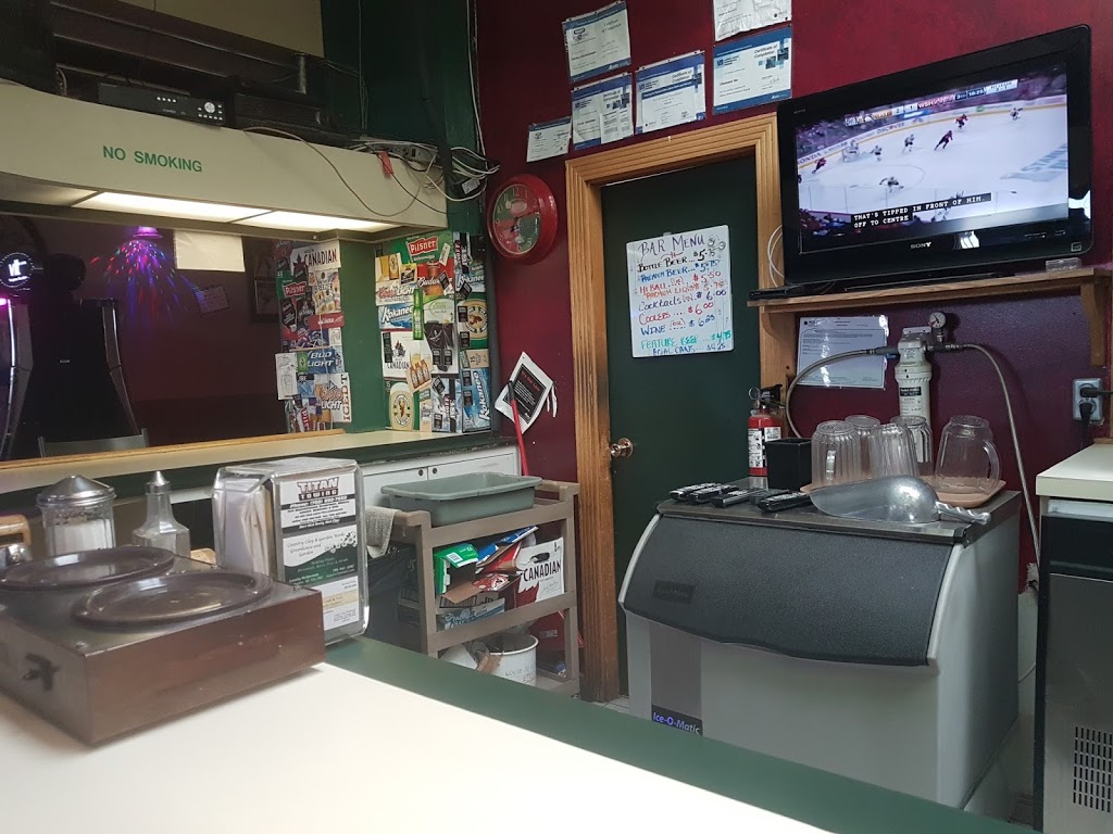 Rainbow Restaurant | 5032 49 Ave, Redwater, AB T0A 2W0, Canada | Phone: (780) 942-3288