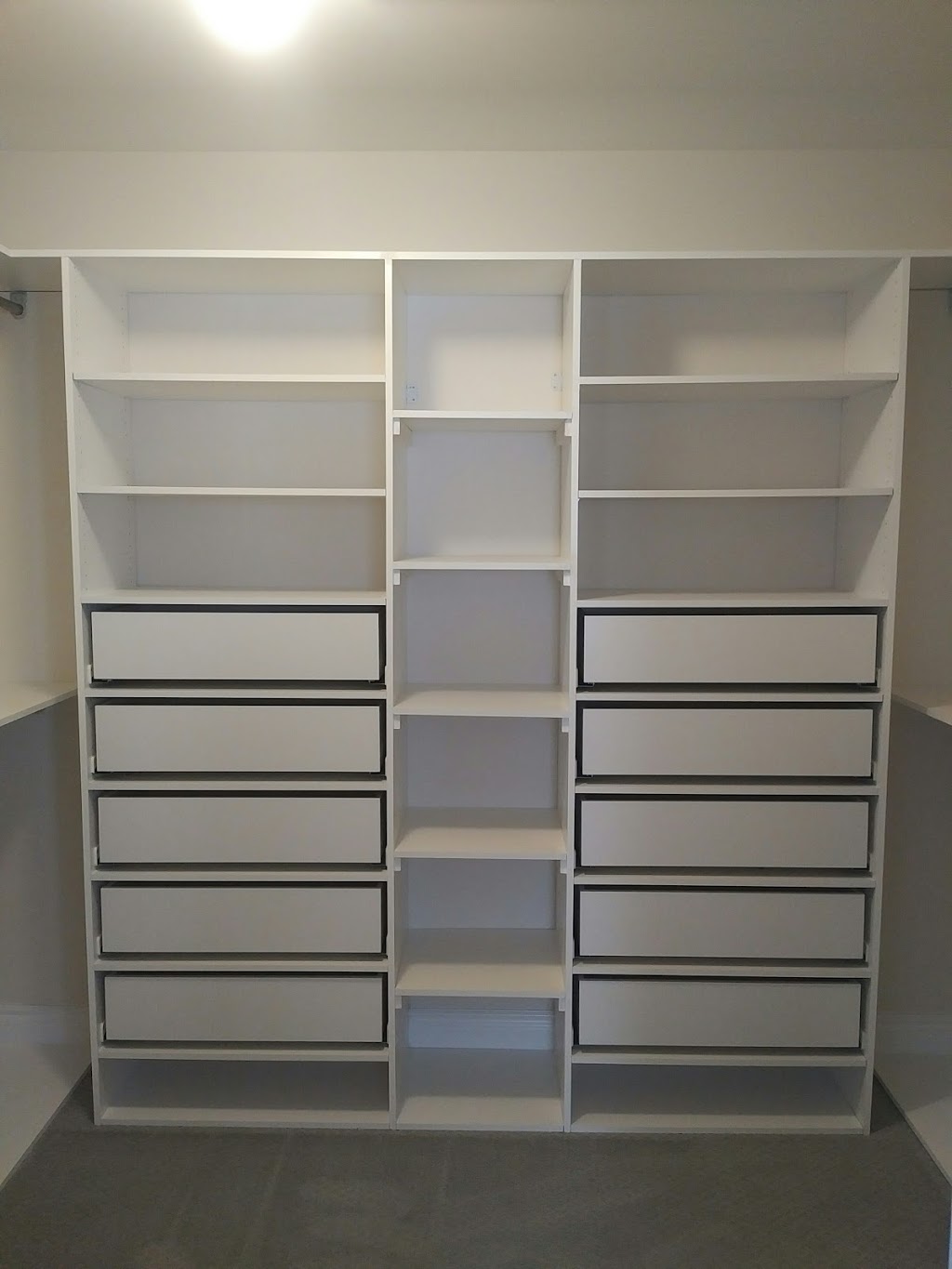 Nikhil-closets | Solidarity Ct, Brampton, ON L6Y 0L5, Canada | Phone: (647) 299-9427