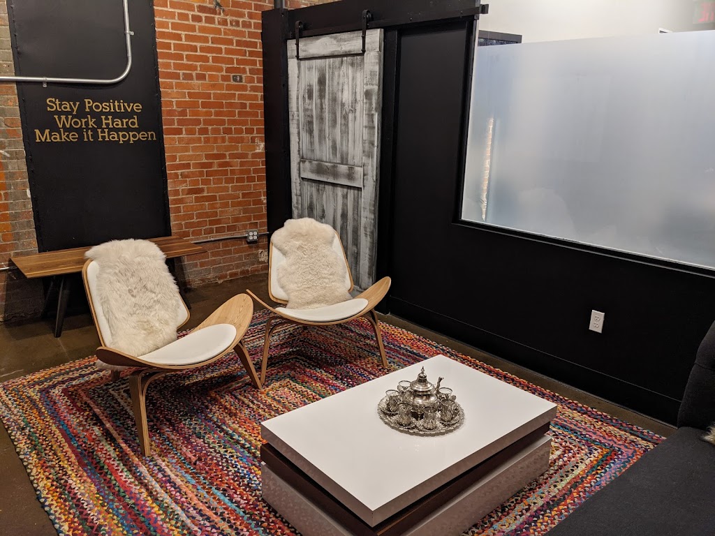 VIVIC Coworking | 3700 Rue Saint-Patrick Suite 216, Montréal, QC H4E 1A2, Canada | Phone: (514) 924-8778