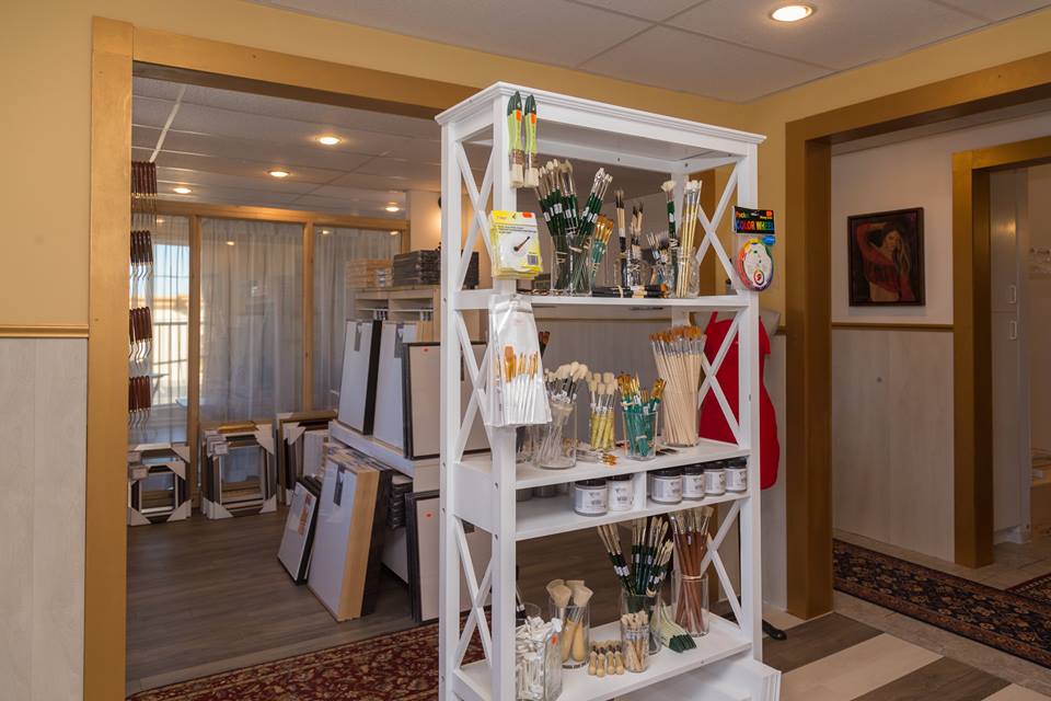 Encadrement Boutique Beaux-Arts | 2 Route du Président-Kennedy, Lévis, QC G6V 6C2, Canada | Phone: (418) 882-6765