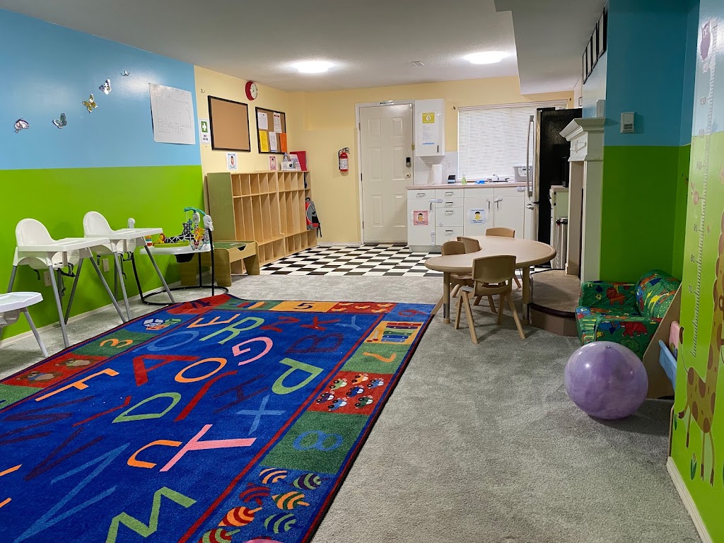 Smile N Play Daycare I/T | 3558 McKinley Dr, Abbotsford, BC V2S 8M6, Canada | Phone: (604) 765-6216