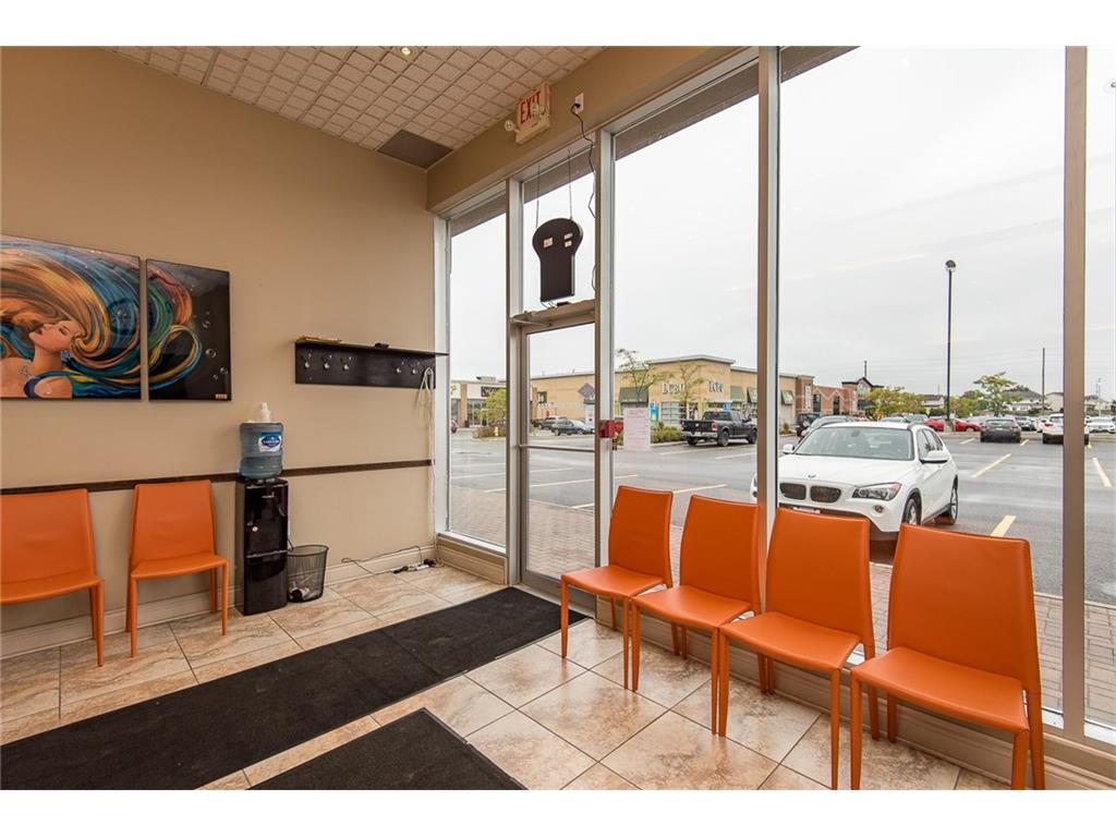 Trims Salon and Spa | 2010 Trim Rd, Orléans, ON K4A 0G4, Canada | Phone: (613) 834-9700