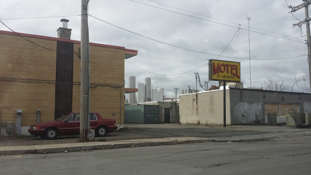 Motel St-Jacques | 1980 Westmore Ave, Montreal, QC H4B 1Z3, Canada | Phone: (514) 489-8611