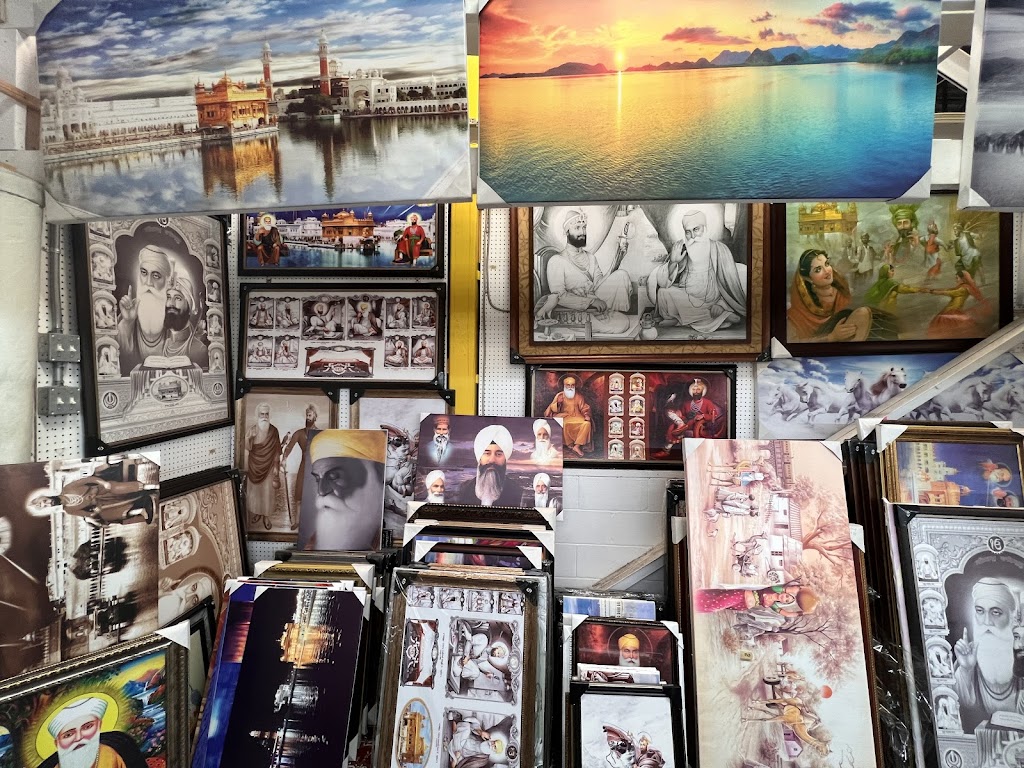 VJC Picture Framing | 8 Westmore Dr, Etobicoke, ON M9V 1C3, Canada | Phone: (416) 731-3469