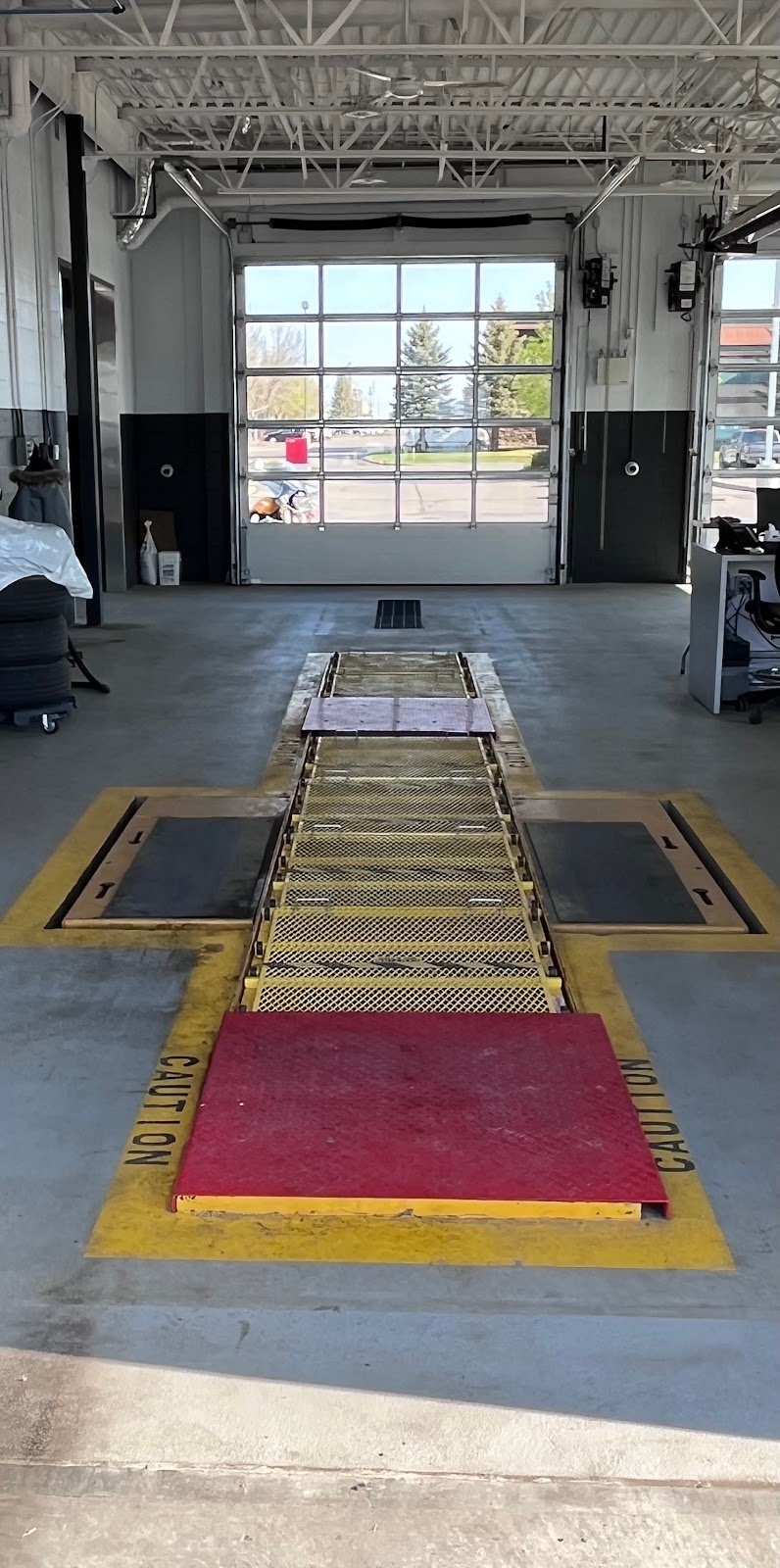 McDonald Nissan | 3608 4 Ave S, Lethbridge, AB T1J 4Z5, Canada | Phone: (403) 328-9651