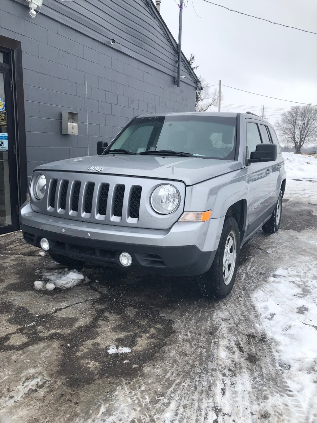 Rymon Auto Sales | 1830 Wharncliffe Rd S Unit #4, London, ON N6L 1K1, Canada | Phone: (519) 694-9773