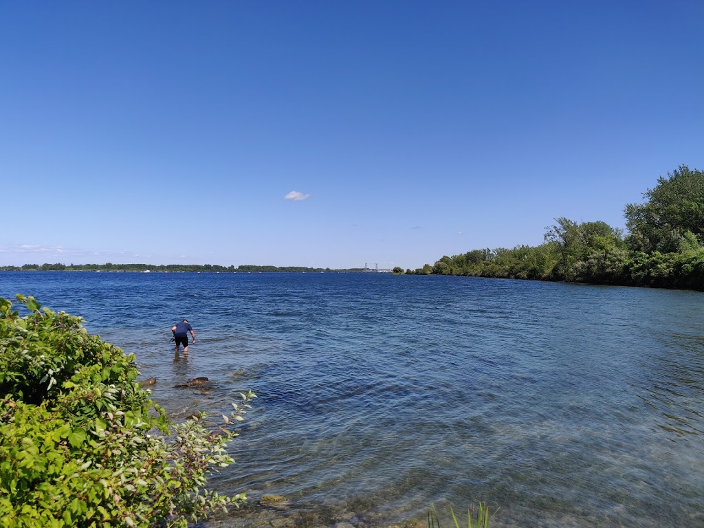 Halte du Canal | Unnamed Road, Saint-Stanislas-de-Kostka, QC J0S, Canada