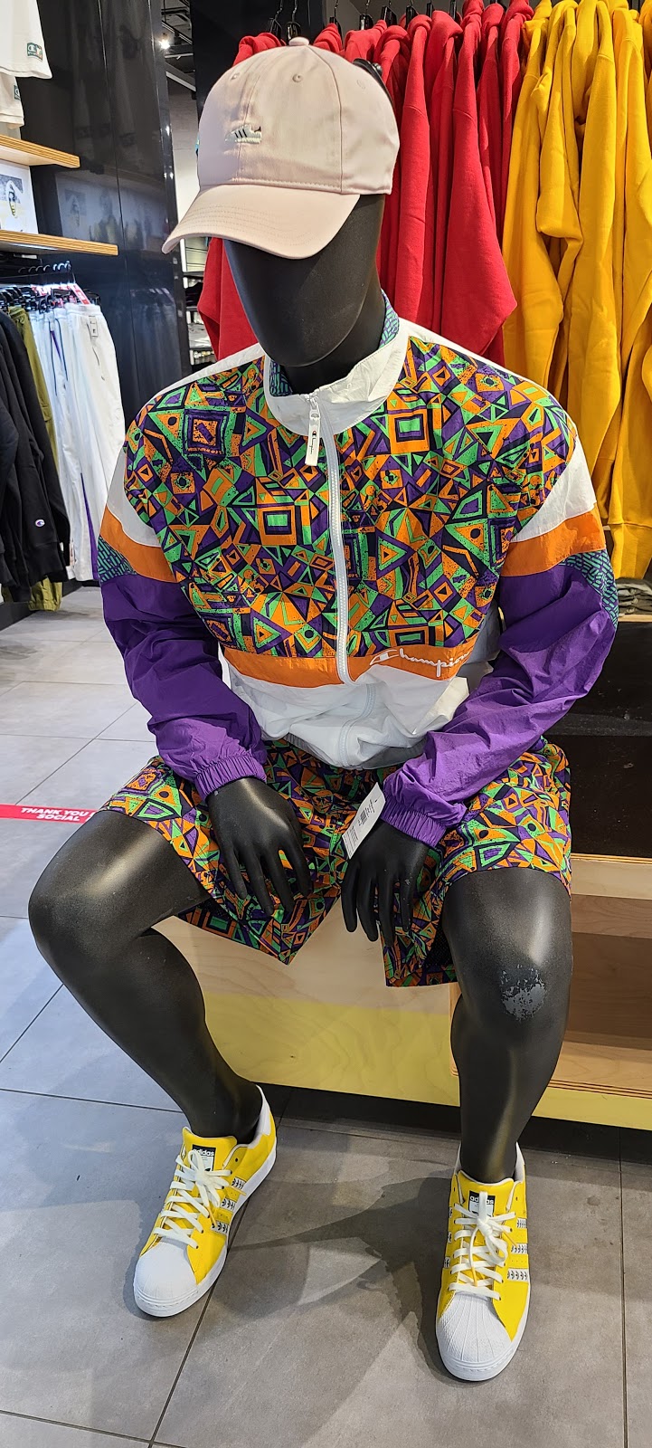 Footaction | 300 Borough Dr Unit 84, Scarborough, ON M1P 4P5, Canada | Phone: (416) 290-5286