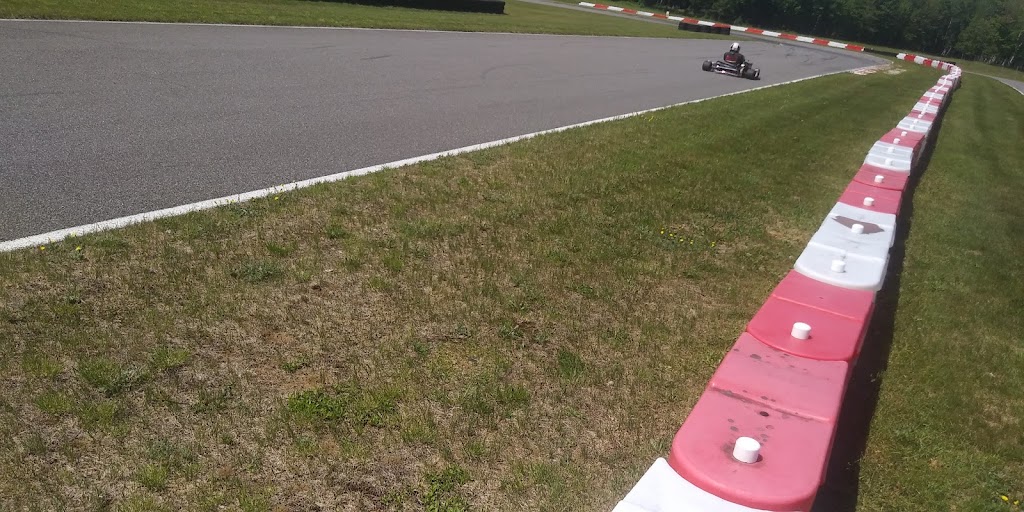 Académie De Karting Jim Russell | 1281 Chemin du Village, Mont-Tremblant, QC J8E 1G7, Canada | Phone: (819) 429-6867