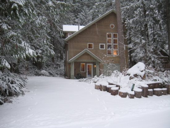 Mt. Baker Lodging, Inc. | 7463 Mt Baker Hwy, Maple Falls, WA 98266, USA | Phone: (800) 709-7669